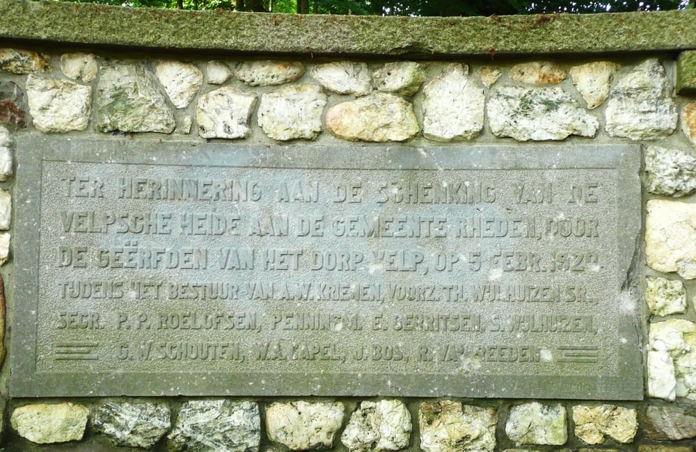 Gedenksteen Geërfdenbank -215