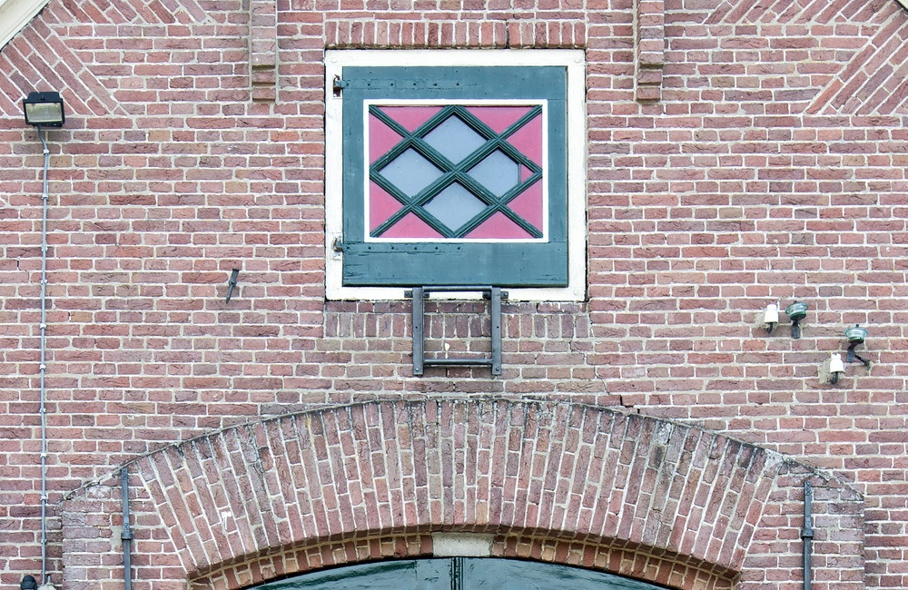 Dubbele deeldeuren achterzijde Heuvenseweg 1c - 2016