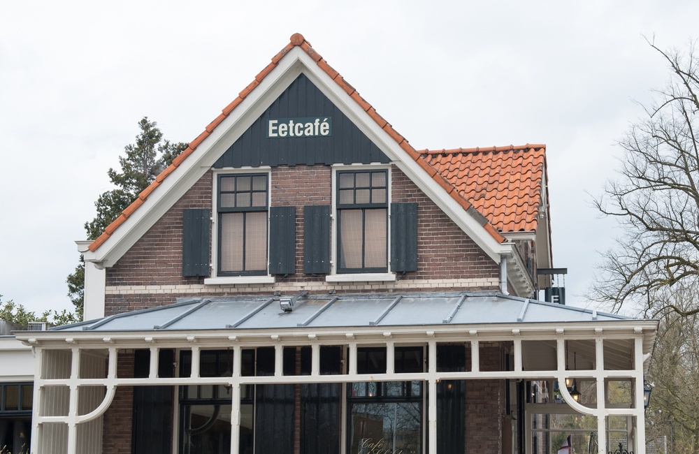Voorzijde Café het Schilderij - 2016