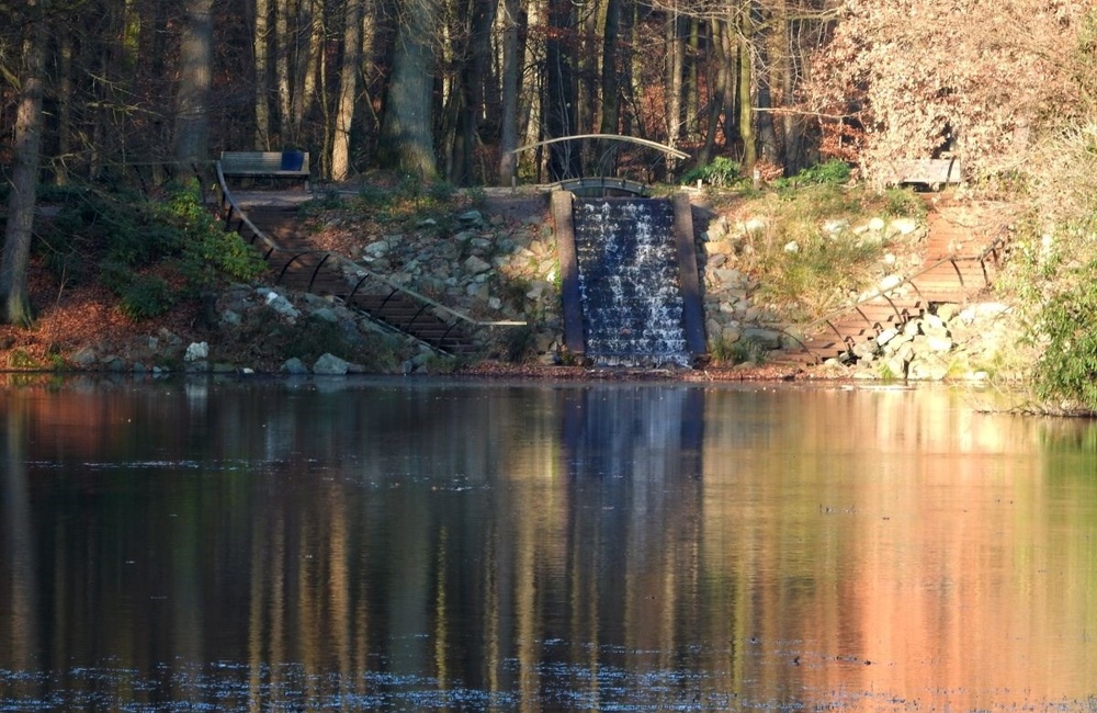 Trapjeswaterval en vijver