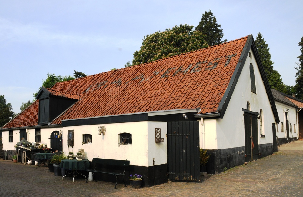 Complex Poortstraat met schuren