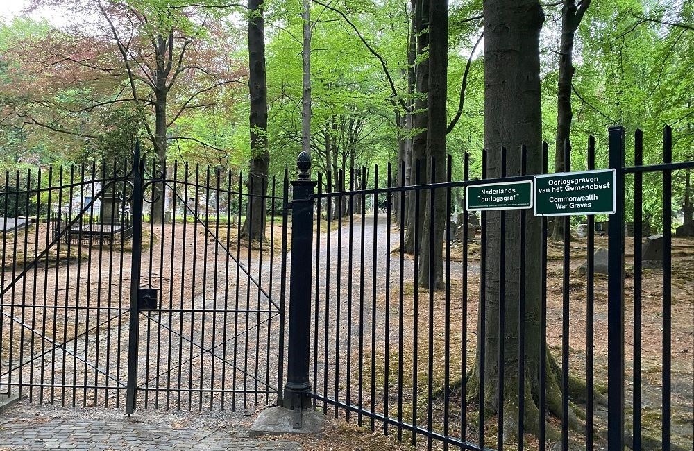 Oorlogsgraven van het Gemenebest