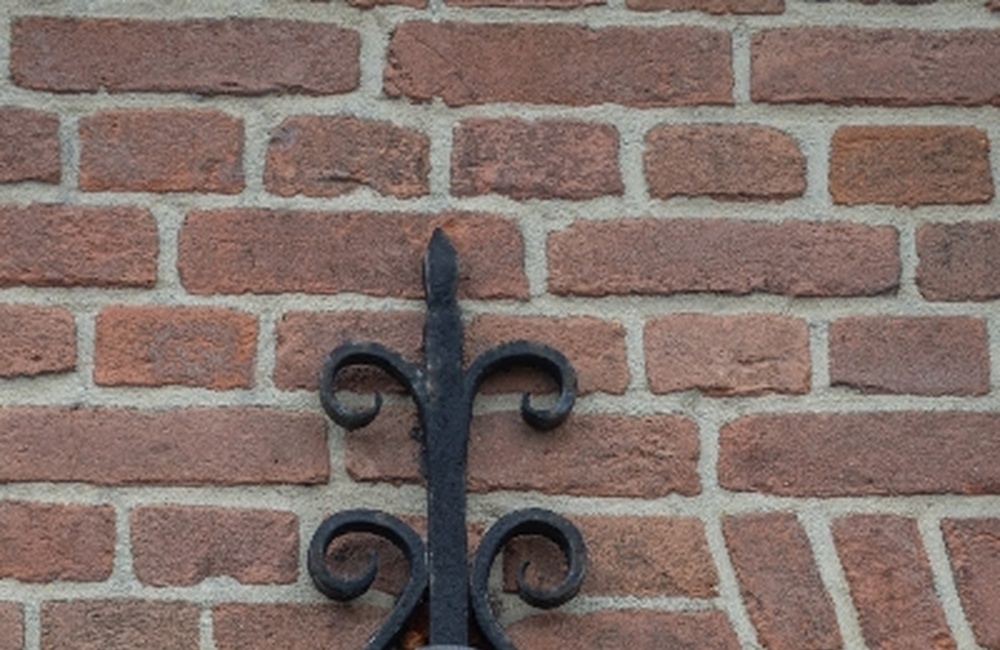 Smeedijzeren muuranker