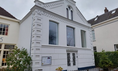 Galerie Oranjestraat voormalig kerkgebouw