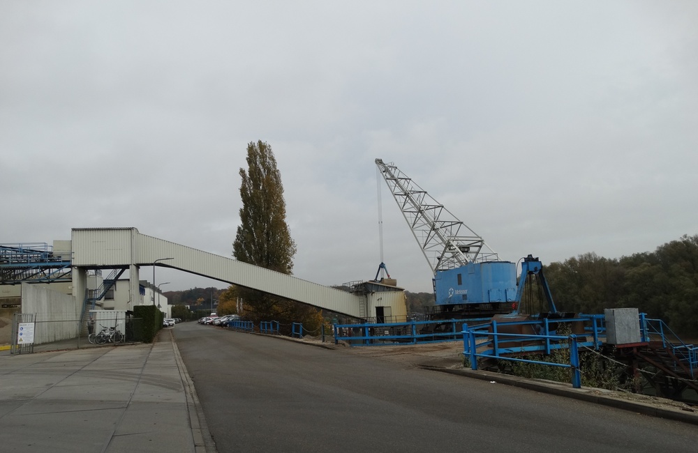 Grindoverslag van schepen naar fabriek - 2015
