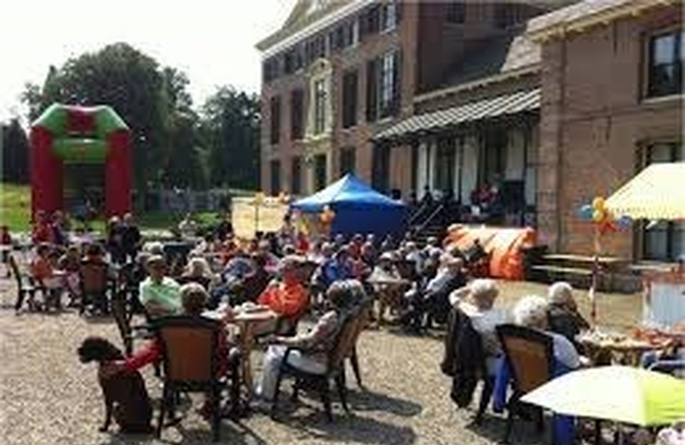 Koningsdag bij het kasteel