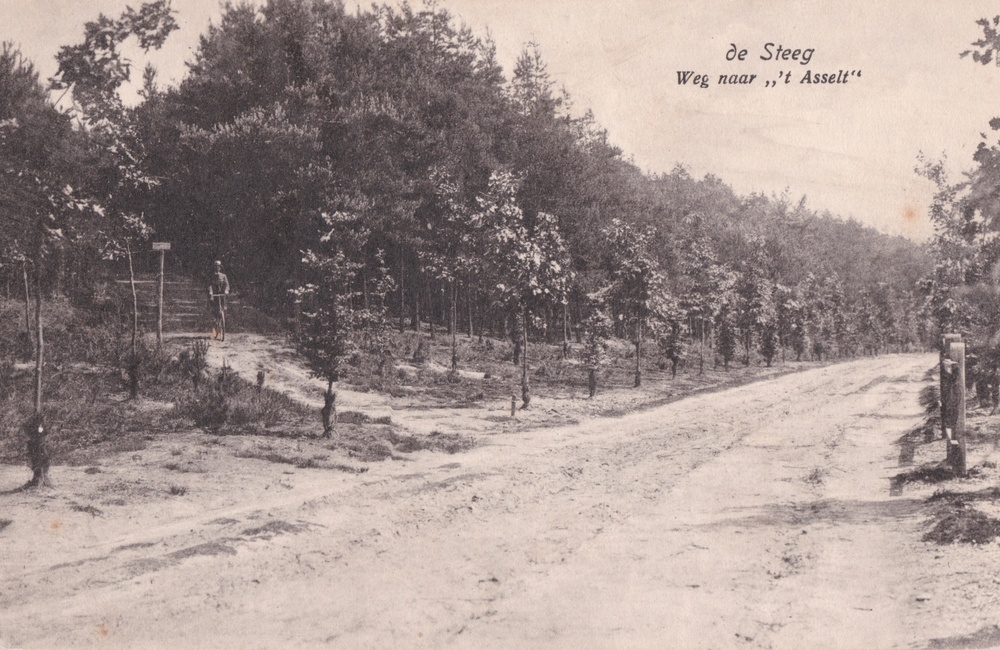 Zandweg bij "t Asselt -  1920