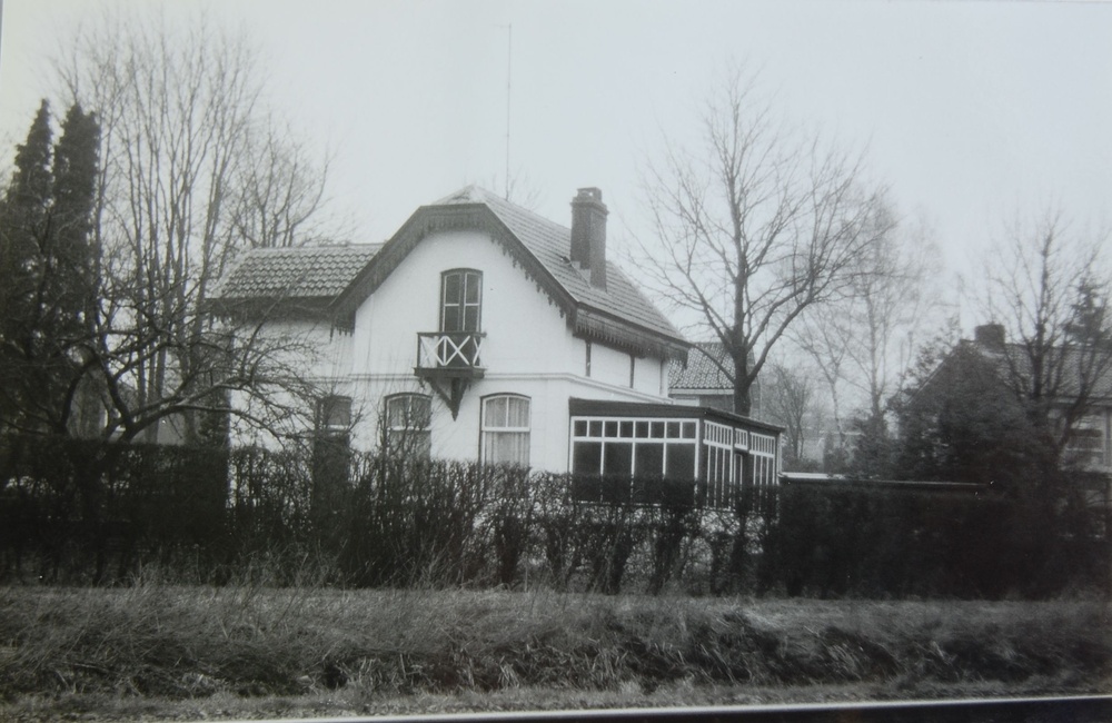 Achterzijde tuinmanswoning