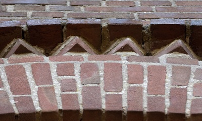 Detail voorgevel kerk