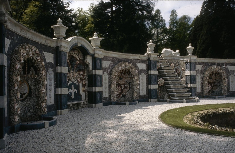 KASTEEL ROZENDAAL: Exterieur OVERZICHT SCHELPENGALERIJ (1978)
