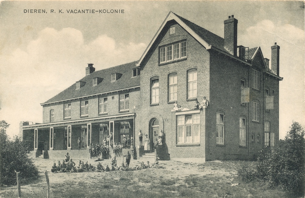 R.K. Vakantiekolonie - 1930-1940.