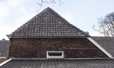 Deel rechter zijgevel