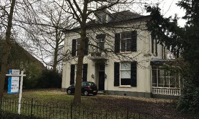 Linker zijgevel villa