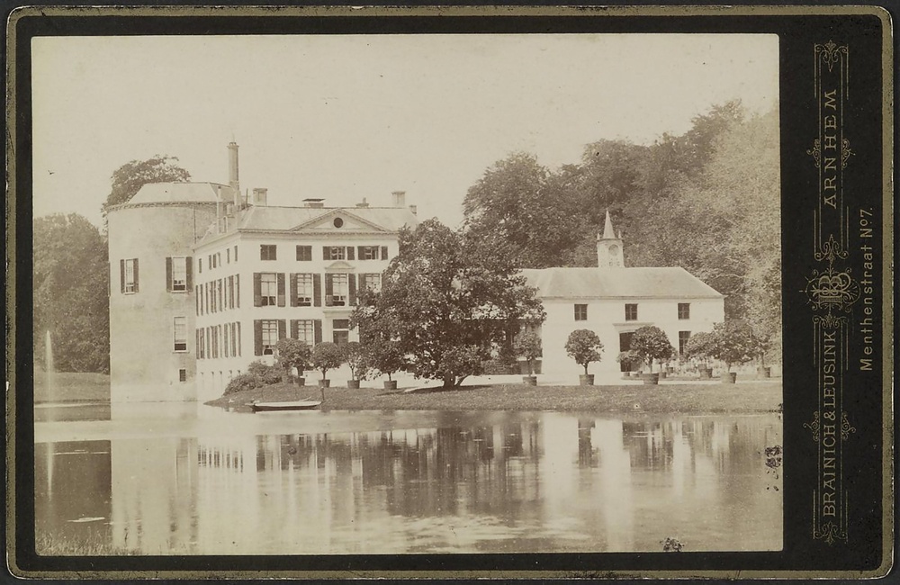 Kasteel Rosendael: Overzicht, Kabinetfoto met in druk