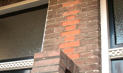 Detail ingangsportiek