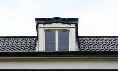 Deel voorgevel villa