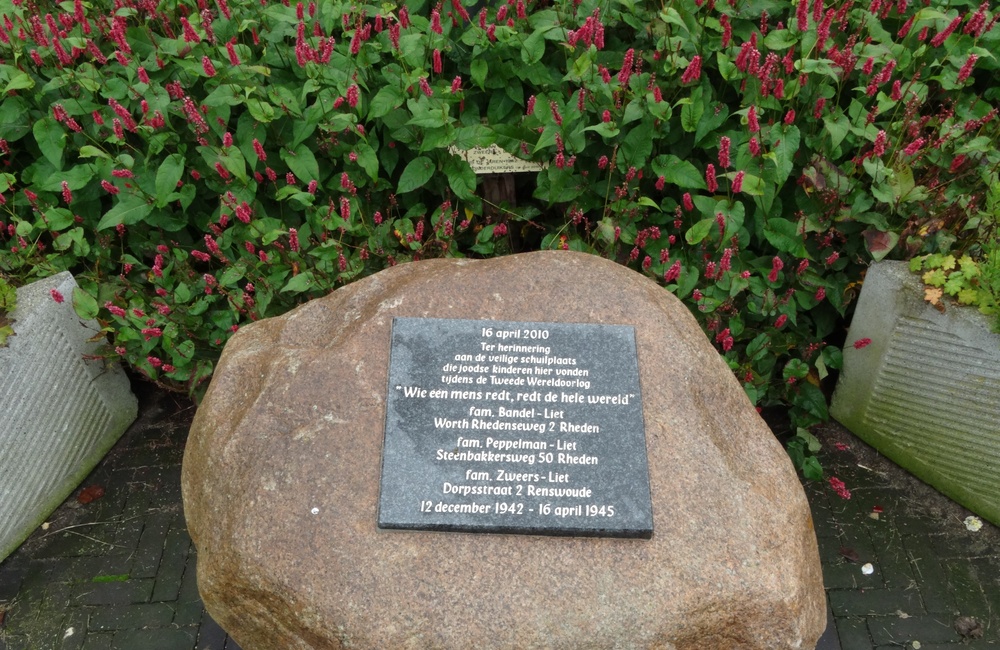 Herdenkingssteen WO II (2015)