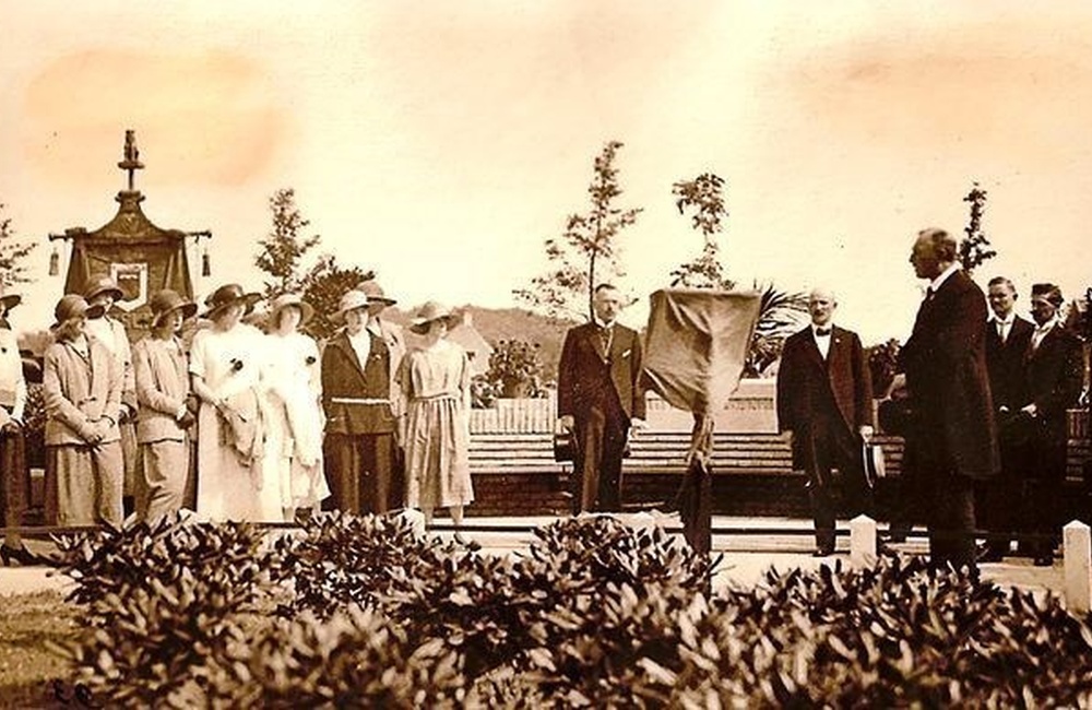 Opening 1923