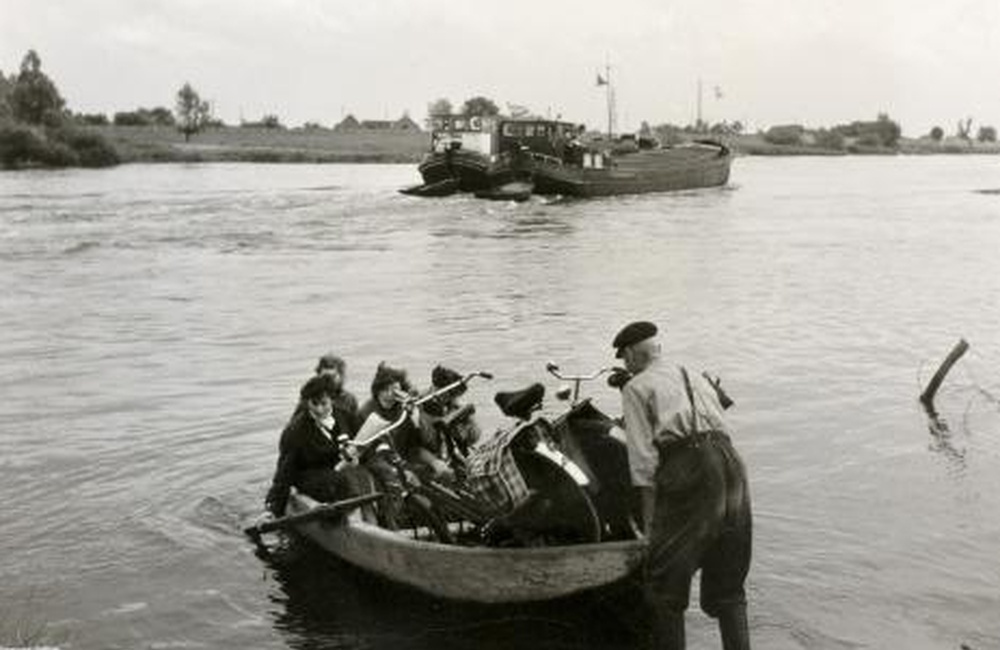 Voetveer Velp - Lathum, per roeiboot
