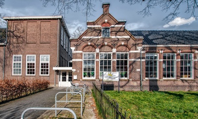 School 2 Dieren