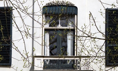 Deel voorgevel villa