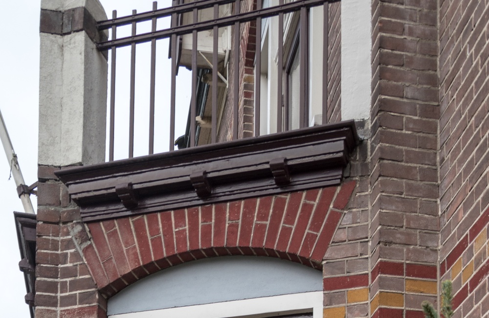 Erker met balkon 2016