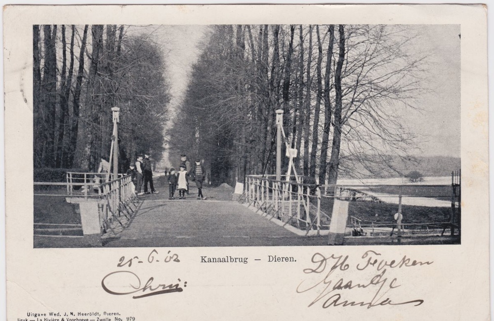 Sluisbrug met zicht naar Dieren