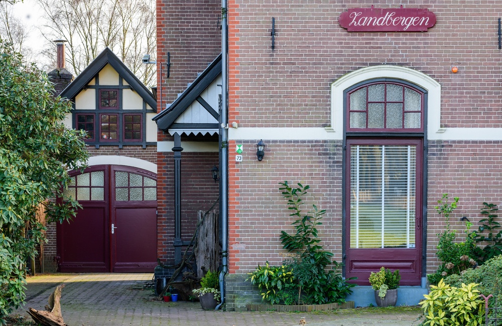 Villa Zandbergen met Koetshuis - 2016