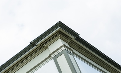 Detail dakrand en gevel
