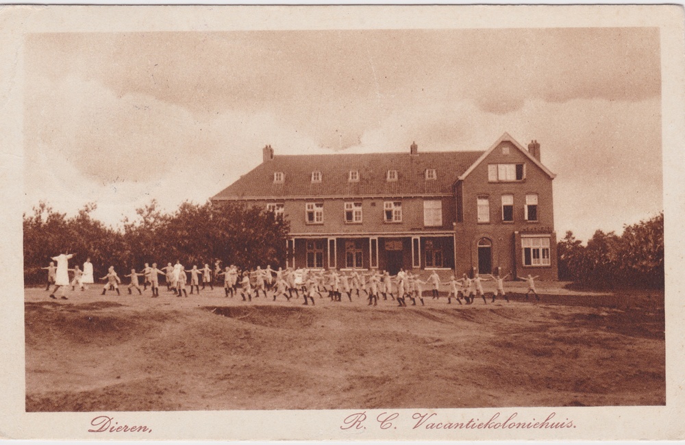 R.C. Vakantiekoloniehuis - 1928.