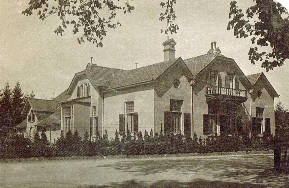 Verbouwde boerderij tot villa (1915)