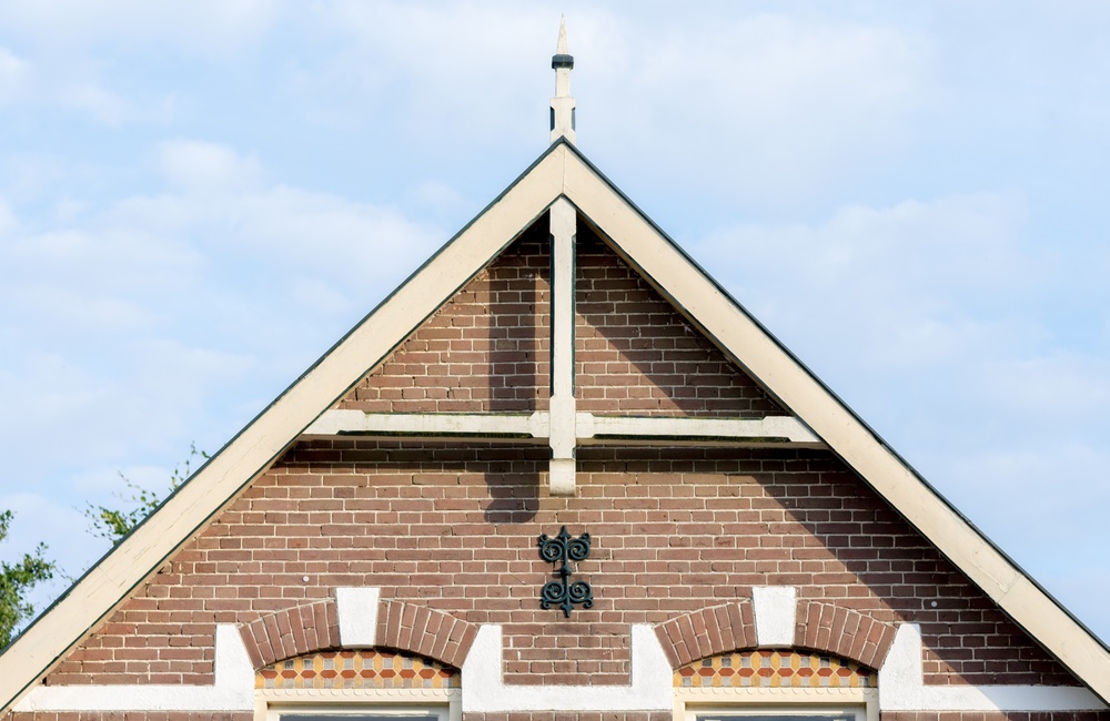Detail nok Arnhemsestraatweg 167 - 2016