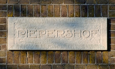Detail gevelsteen
