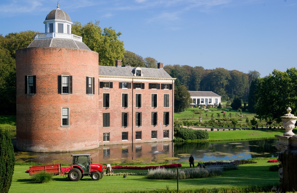 Kasteel Rosendael temidden van park (2011)