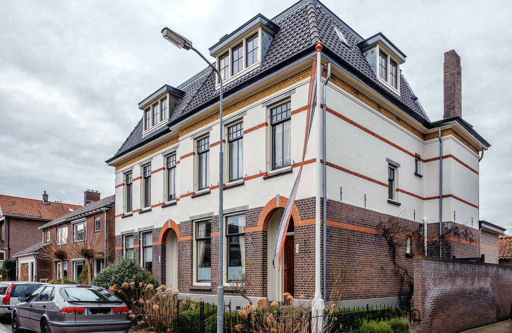 Voor en rechterzijgevel – 2016