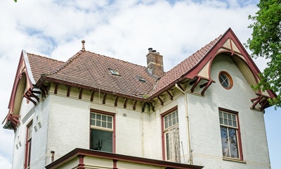 Deel voorgevel villa