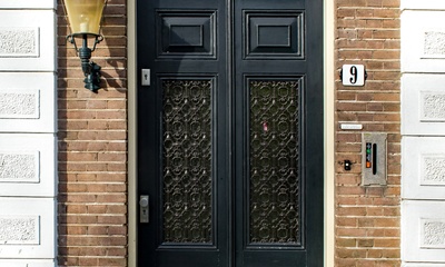 Deel voorgevel villa