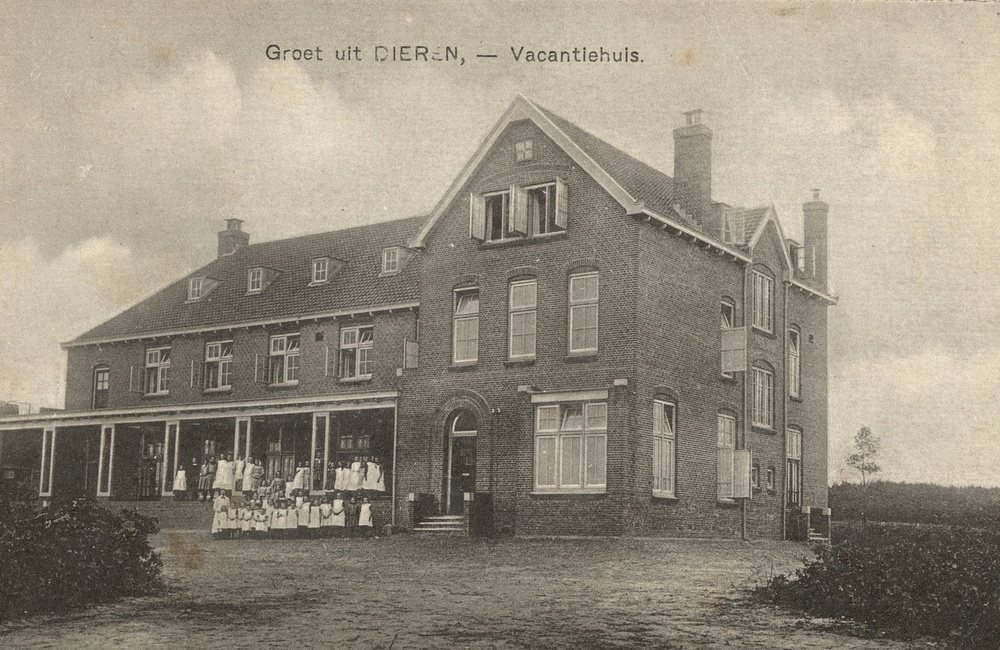 Slaapzaal Koloniehuis De Geitenberg - ca. 1938.