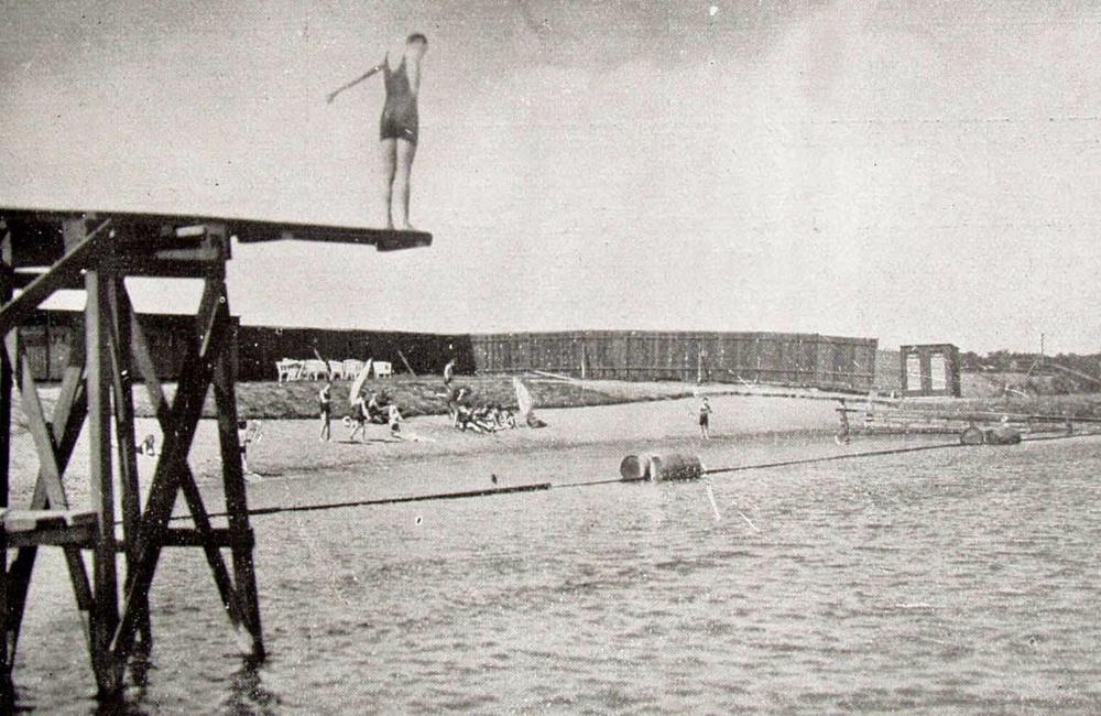Zwembad Spankeren - 1933