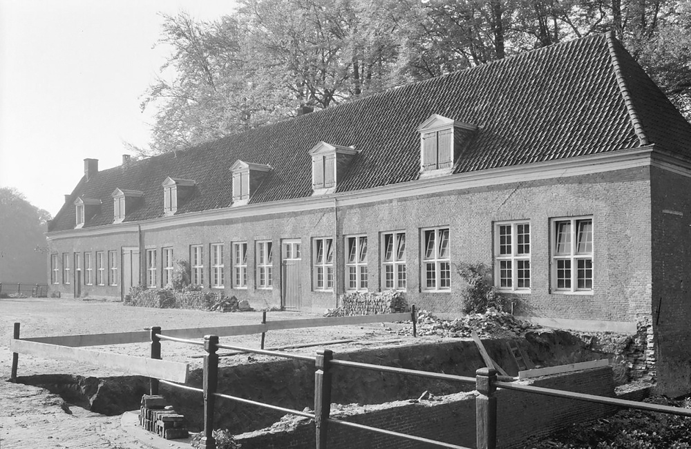 Kasteel Middachten: bijgebouw (1964)