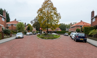 Woonhuizen Amsterdamse School Egmondstraat Velp
