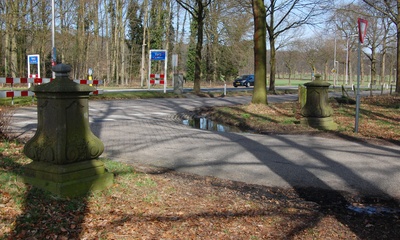 Biljoen 2 Sokkels noordzijde