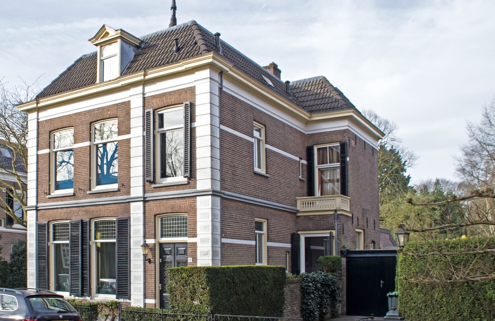 Voor en rechterzijgevel – 2016
