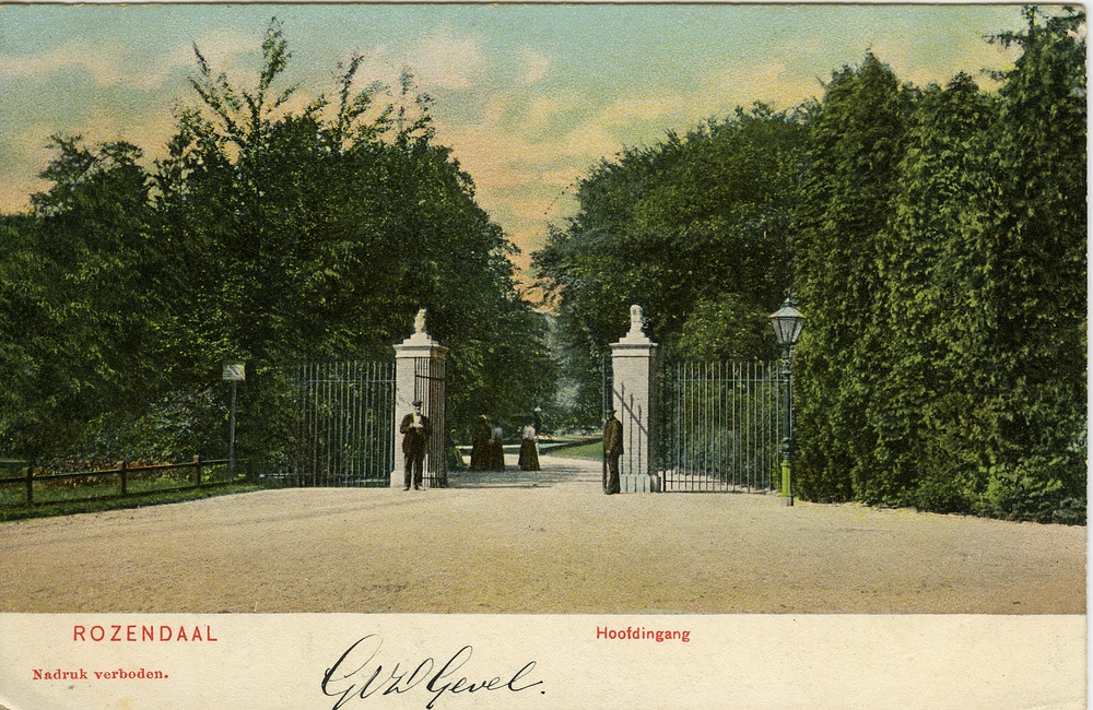 Hoofdinrijhek in 1905 nieuw