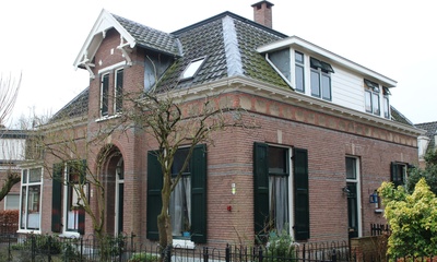 Woonhuizen Middelhovenstraat 5-5a