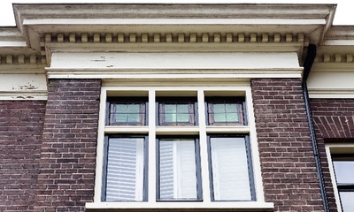 Deel linkergevel villa