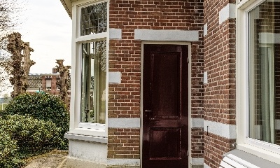 Detail voorgevel villa
