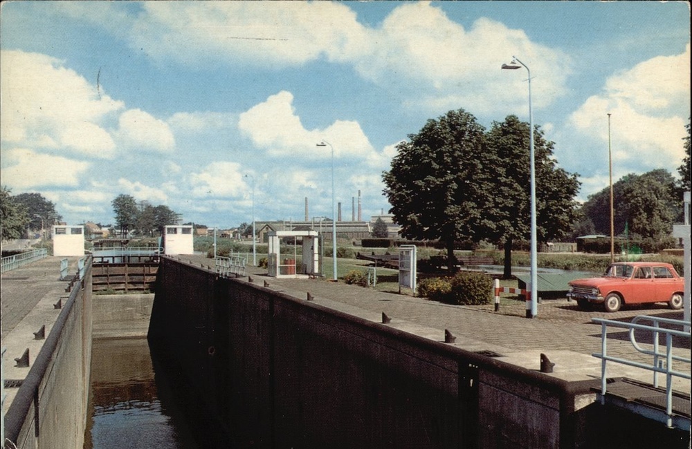 Slui52 JL