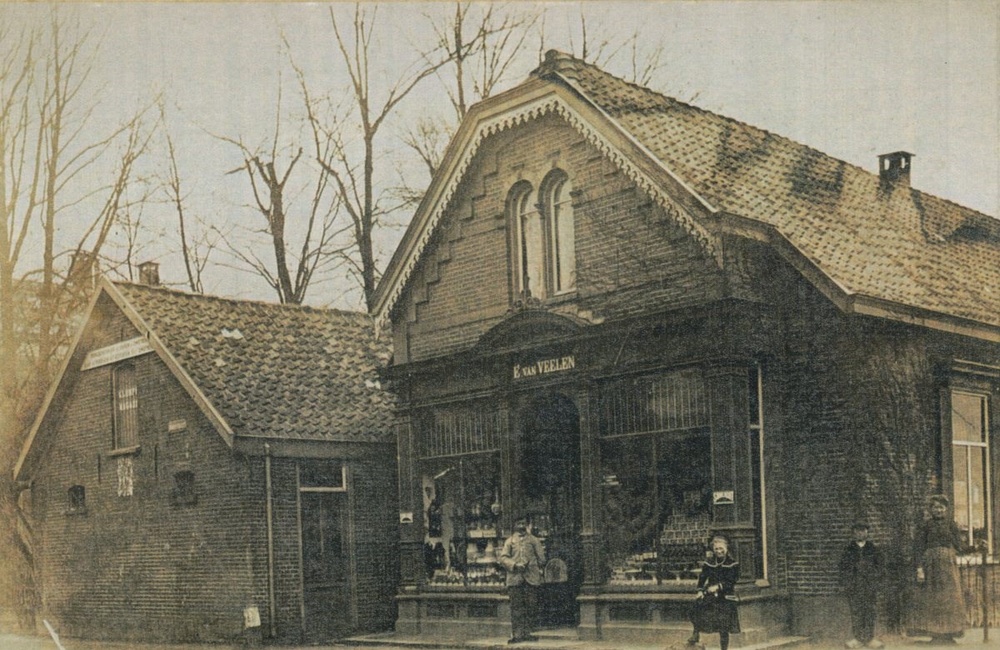 Kruidenier Van Veelen - 1894