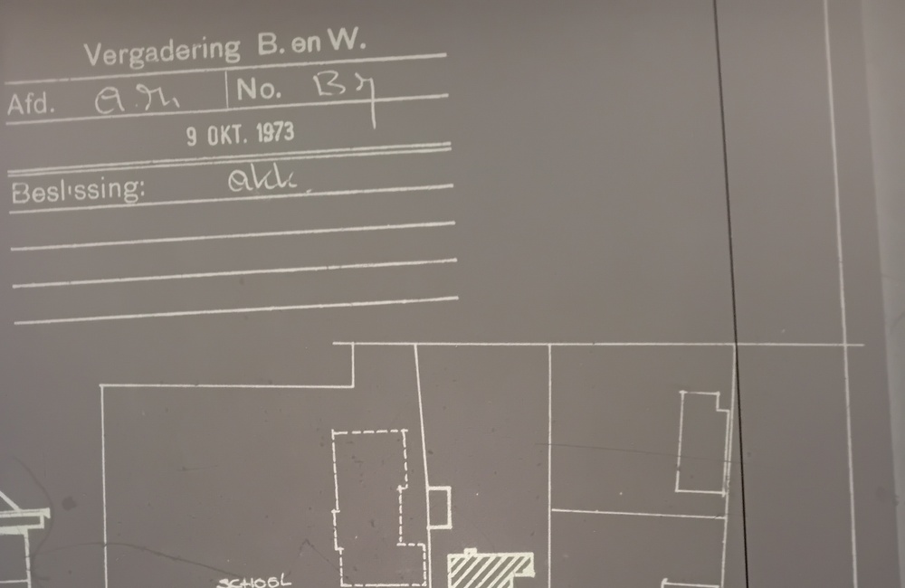 Situatietekening van de toen al gesloopte schoolgebouw
